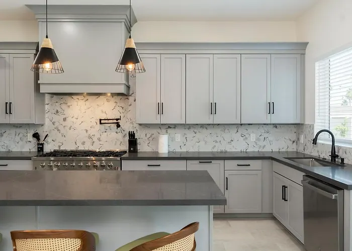 Desert Jewel: New 4bd With Game Private Pool Ferienhaus Phoenix