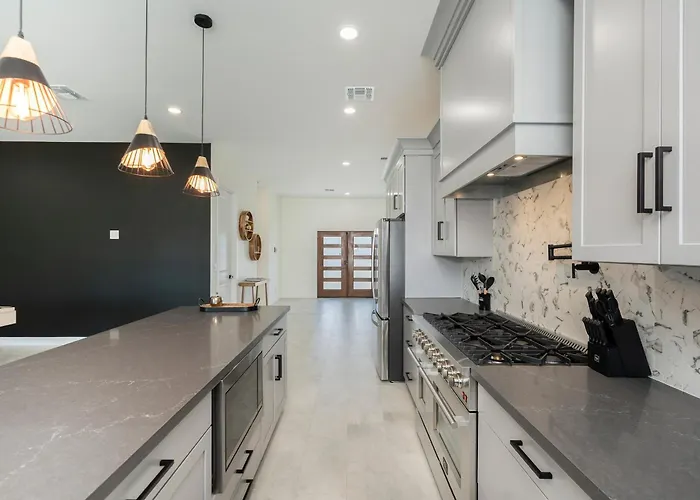 Ferienhaus Desert Jewel: New 4bd With Game Private Pool Phoenix