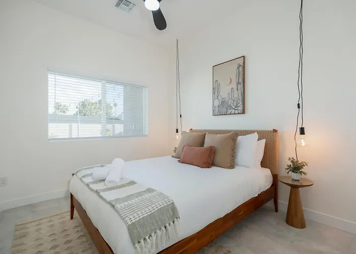 Ferienhaus Desert Jewel: New 4bd With Game Private Pool Phoenix